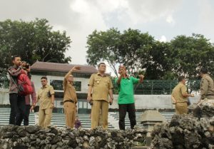 Walikota Cirebon memonitoring persiapan Raker Komwil III Apeksi 2016 di Gua Sunyaragi yang akan menjadi lokasi "Welcoming Dinner" Selasa (19/4).