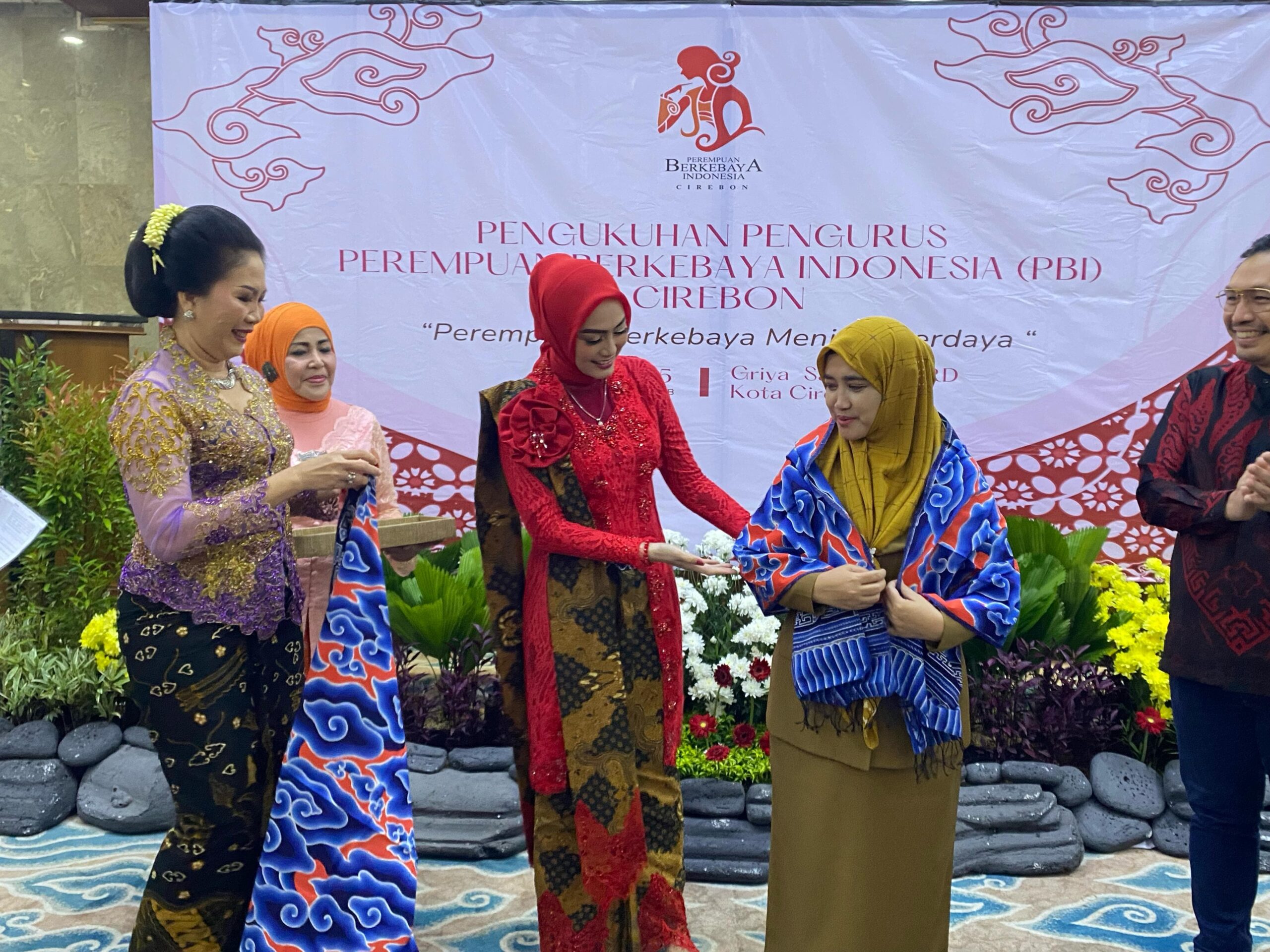Wakil Wali Kota Ajak Perempuan Berkebaya Kembangkan Ekonomi Kreatif