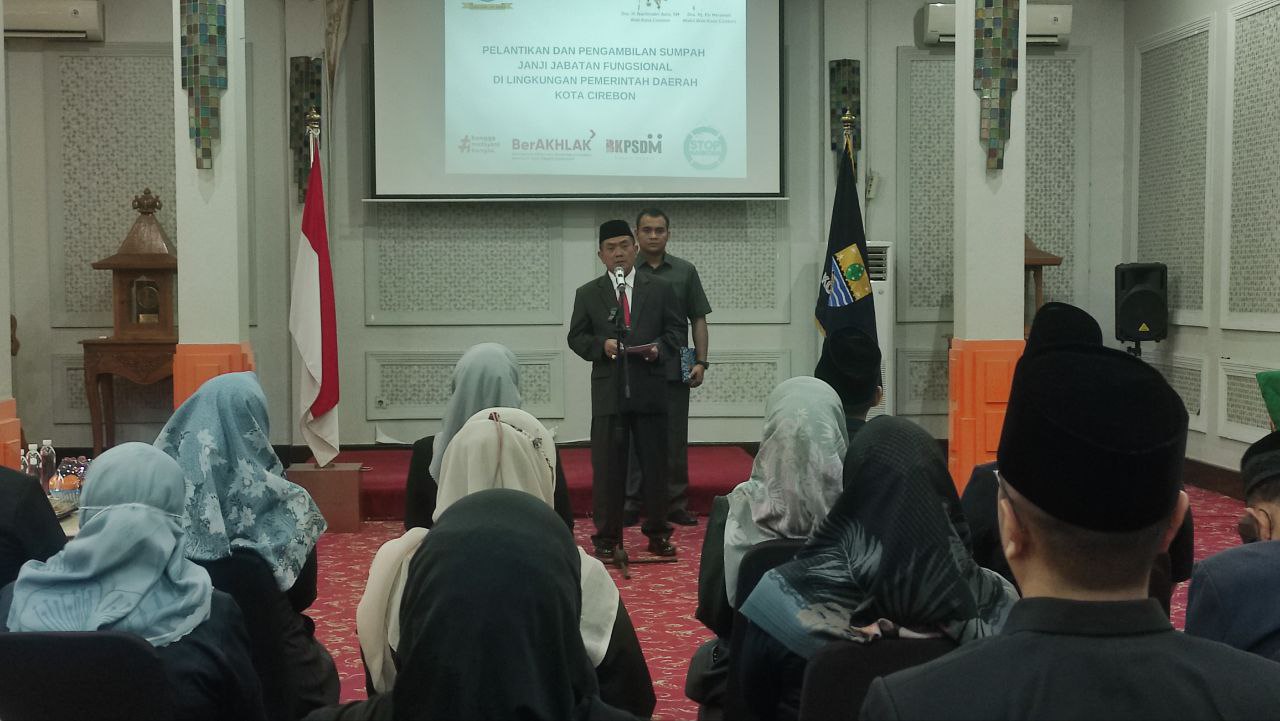 Lantik 18 Pejabat Fungsional, Wali Kota: Wujudkan Sistem Pemerintahan yang Smart