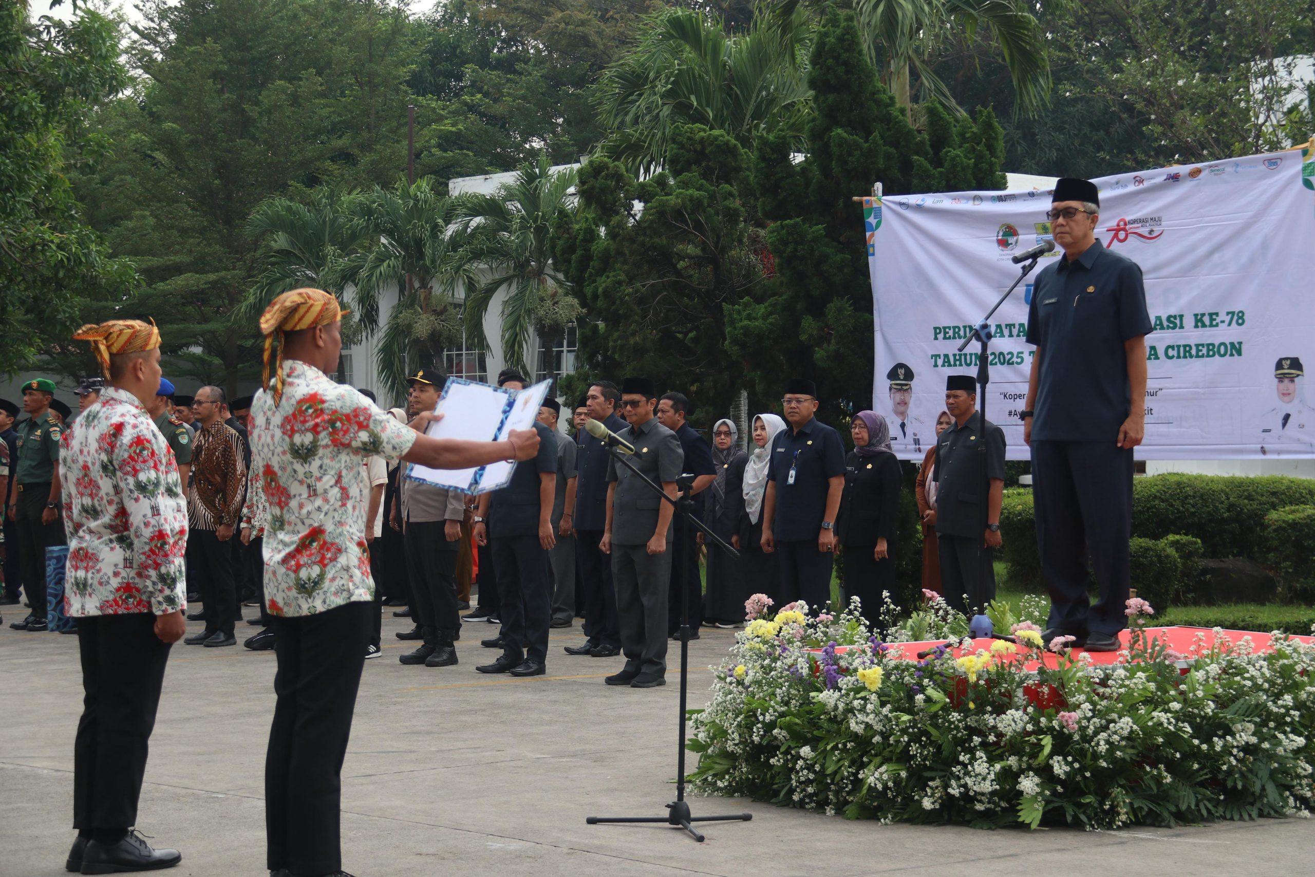 Peringati Hari Koperasi ke-78, Sekda Ajak Masyarakat Bangkitkan Semangat Gotong Royong Ekonomi