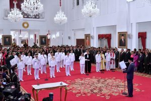 Presiden Lantik Sembilan Gubernur dan Wakil Gubernur
