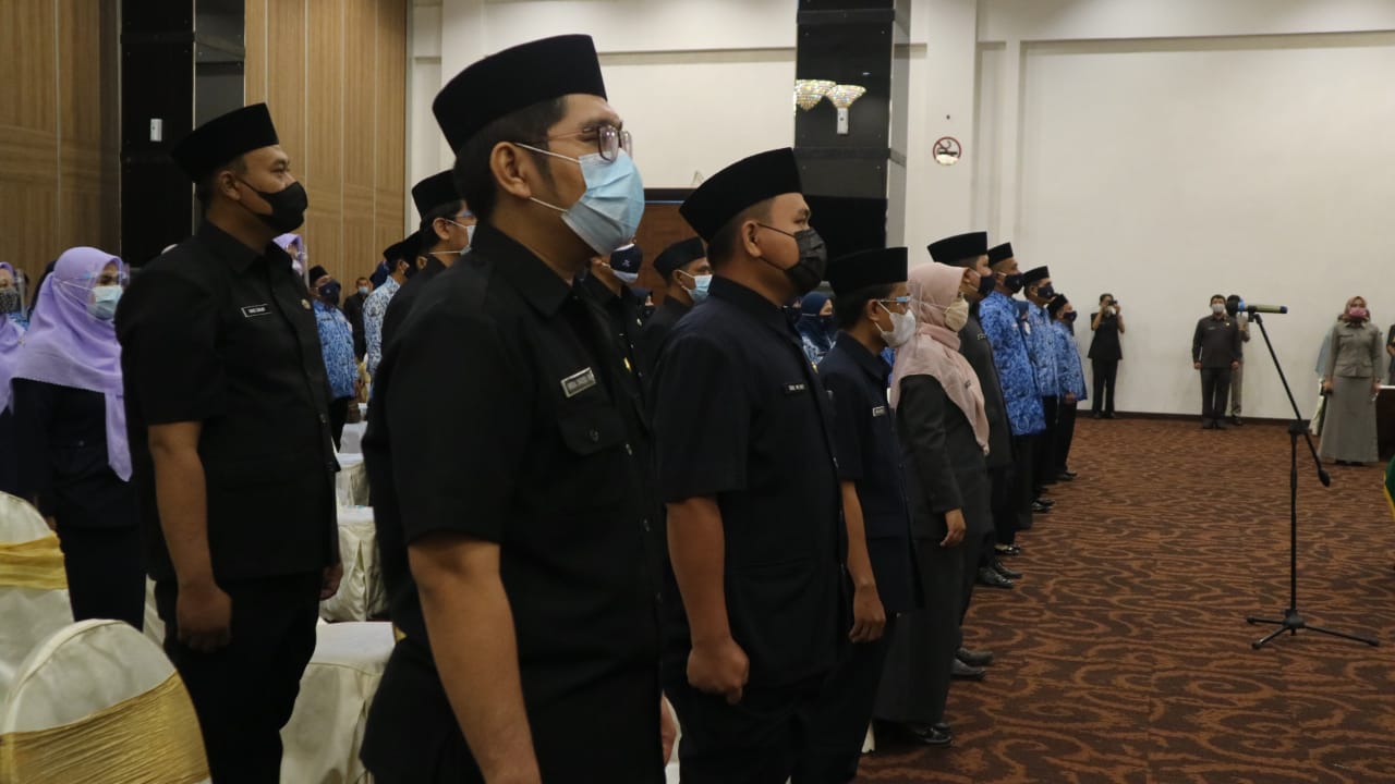 Wali Kota Lantik Pejabat Fungsional dan PPPK