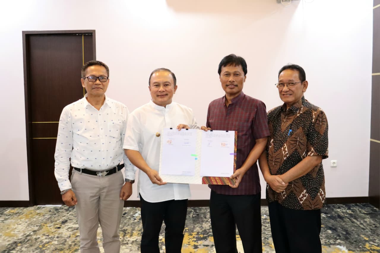 Sinergi Berkelanjutan: Kota Cirebon dan Kabupaten Kuningan Perbarui Kerja Sama Air Bersih