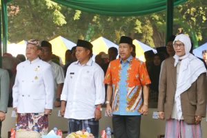 Senin Mendatang, Pegawai Pemerintah di Kota Cirebon Wajib Gunakan Baju Muslim dan Sarung