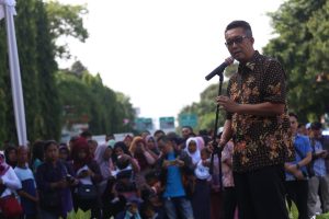 KIRAB ANCAK DAN KIRAB SENI BUDAYA RESMI DIBUKA OLEH SEKDA PROVINSI JABAR UNTUK MERIAHKAN RANGKAIAN Hari Jadi Cirebon KE 648