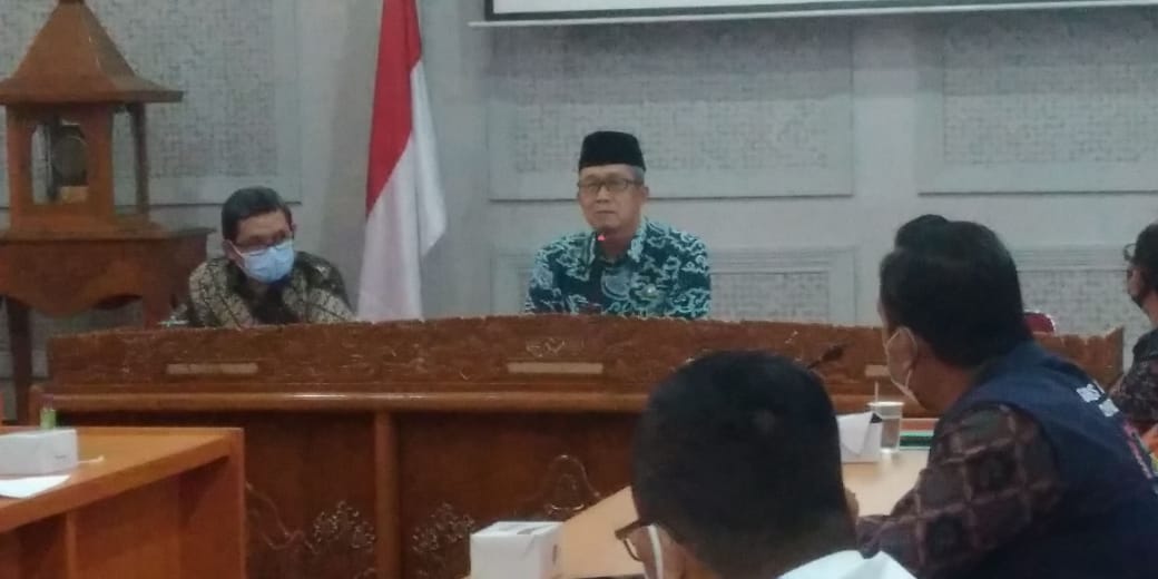 Sosialisasi dan Edukasi ASN Tentang Protokol Kesehatan Kepada Masyarakat Turunkan Pelanggaran