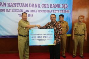 BJB Berikan CSR Untuk RSD Gunung Jati dan Dinas Pendidikan Kota Cirebon