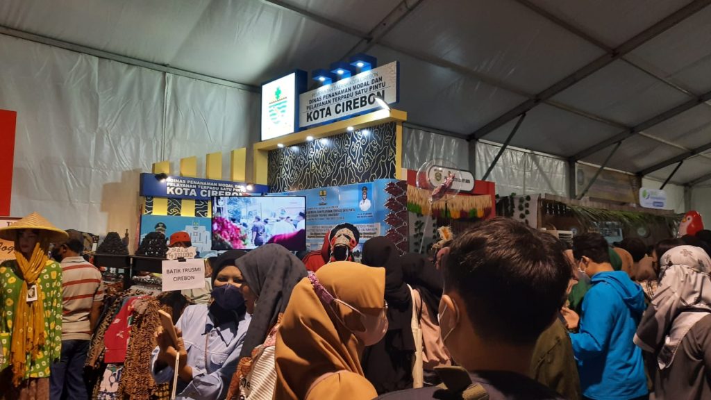 Kota Cirebon Juara I dalam Pameran Investasi di Blitar