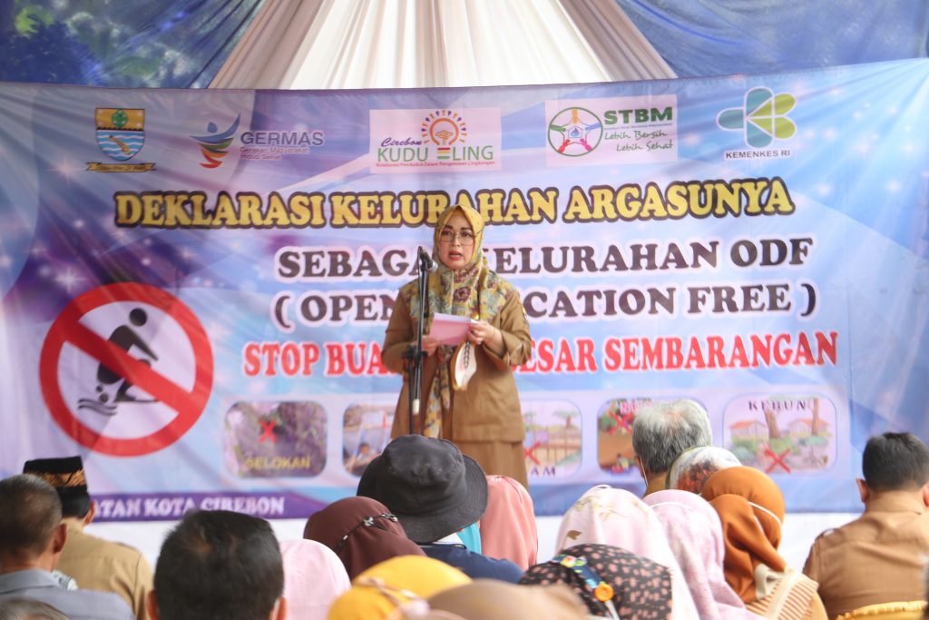 Warga Kelurahan Argasunya Deklarasikan Stop BAB Sembarangan