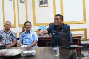 Pemda Kota Cirebon Berupaya Keras Atasi Permasalahan Sampah dan Pencarian Sumber Air Baru Untuk Warga