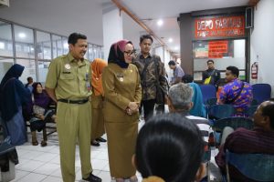 Hari Pertama Kerja, Pelayanan Masyarakat Sudah Berjalan Dengan Baik