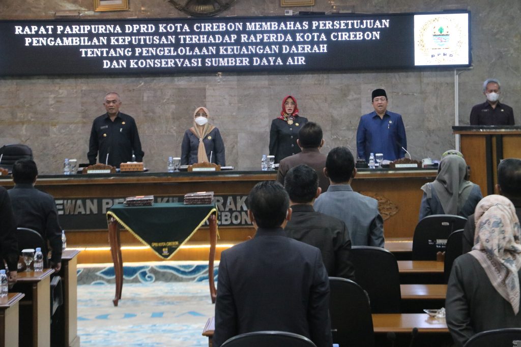 Wali Kota Cirebon Tindaklanjuti Dua Perda yang Disahkan DPRD
