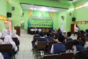 HADAPI ERA GLOBALISASI, WALI KOTA CIREBON BERPESAN JADIKAN AL-QUR'AN SEBAGAI PEDOMAN HIDUP