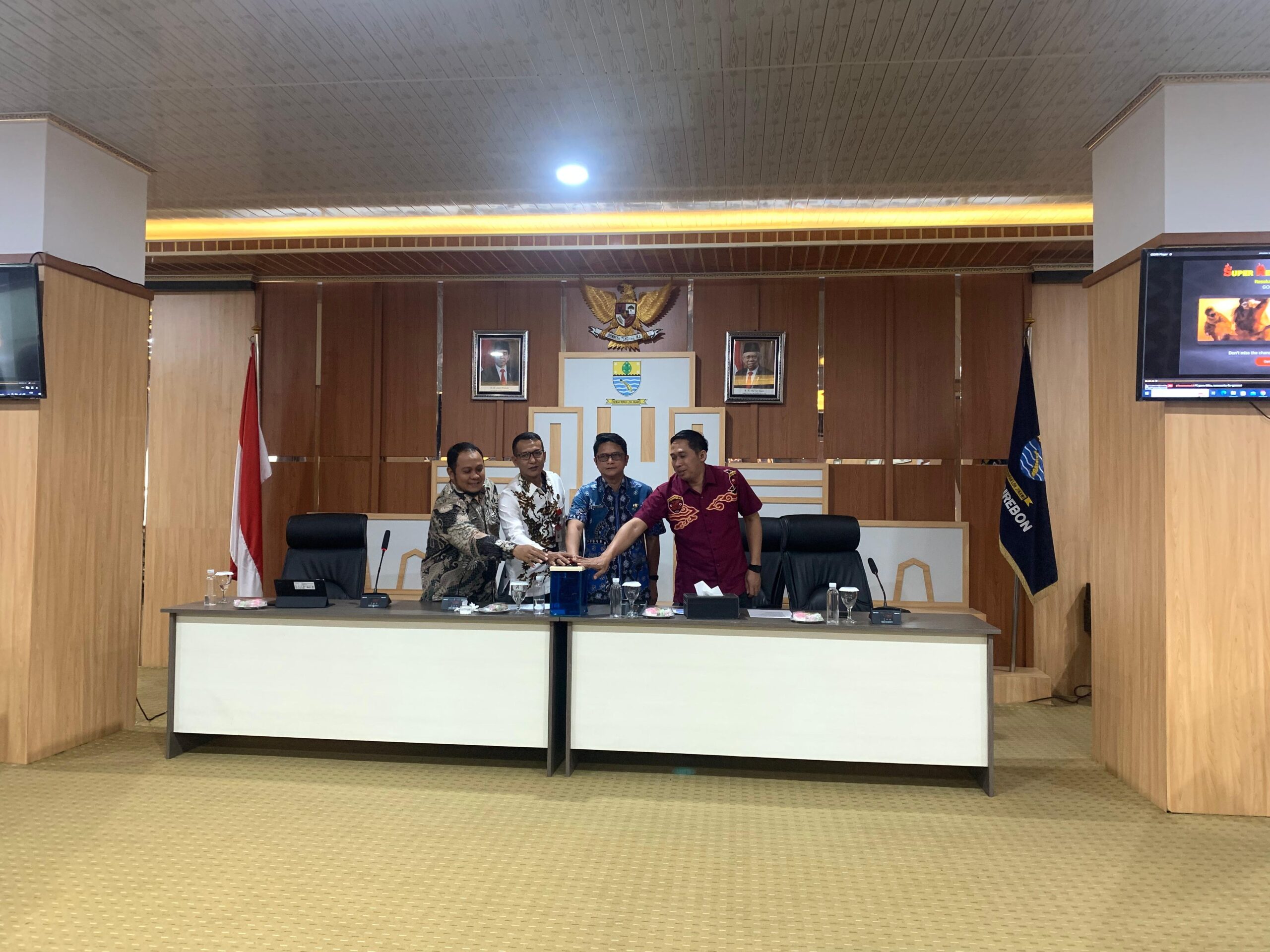 Pemkot Cirebon Luncurkan Aplikasi E-Monev, Siap Pertahankan Predikat Kota Informatif