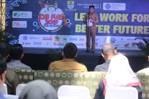 Pemda Kota Cirebon Terus Berupaya Menekan Angka Pengangguran