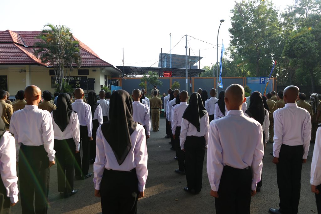 JELANG HUT KE-72 KEMERDEKAAN RI, WALI KOTA MEMBUKA GLADIAN SENTRA DAERAH PASKIBRAKA TINGKAT KOTA CIREBON