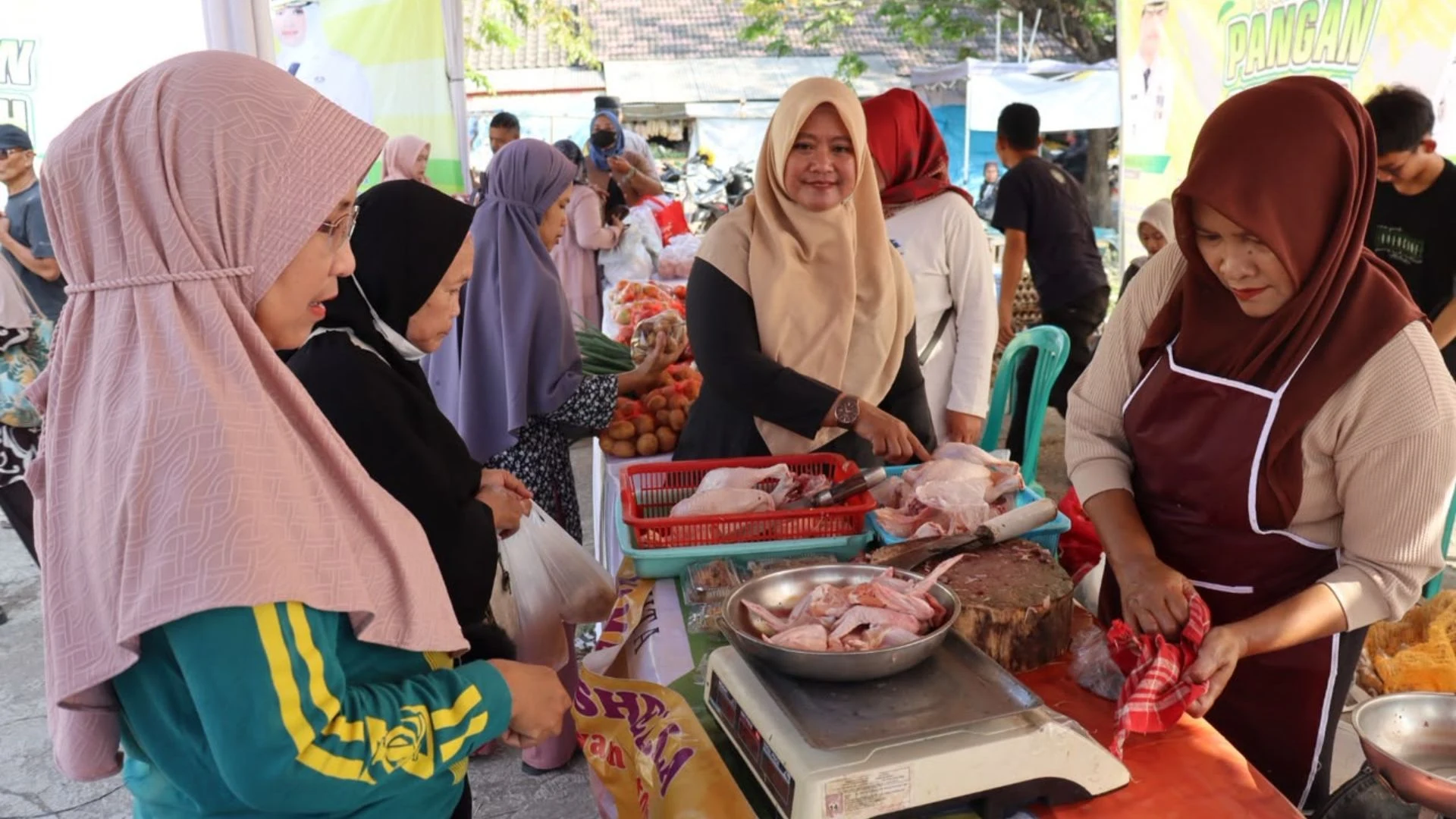 Gerakan Pangan Murah Disambut Antusias, Warga Rasakan Manfaat Harga Terjangkau