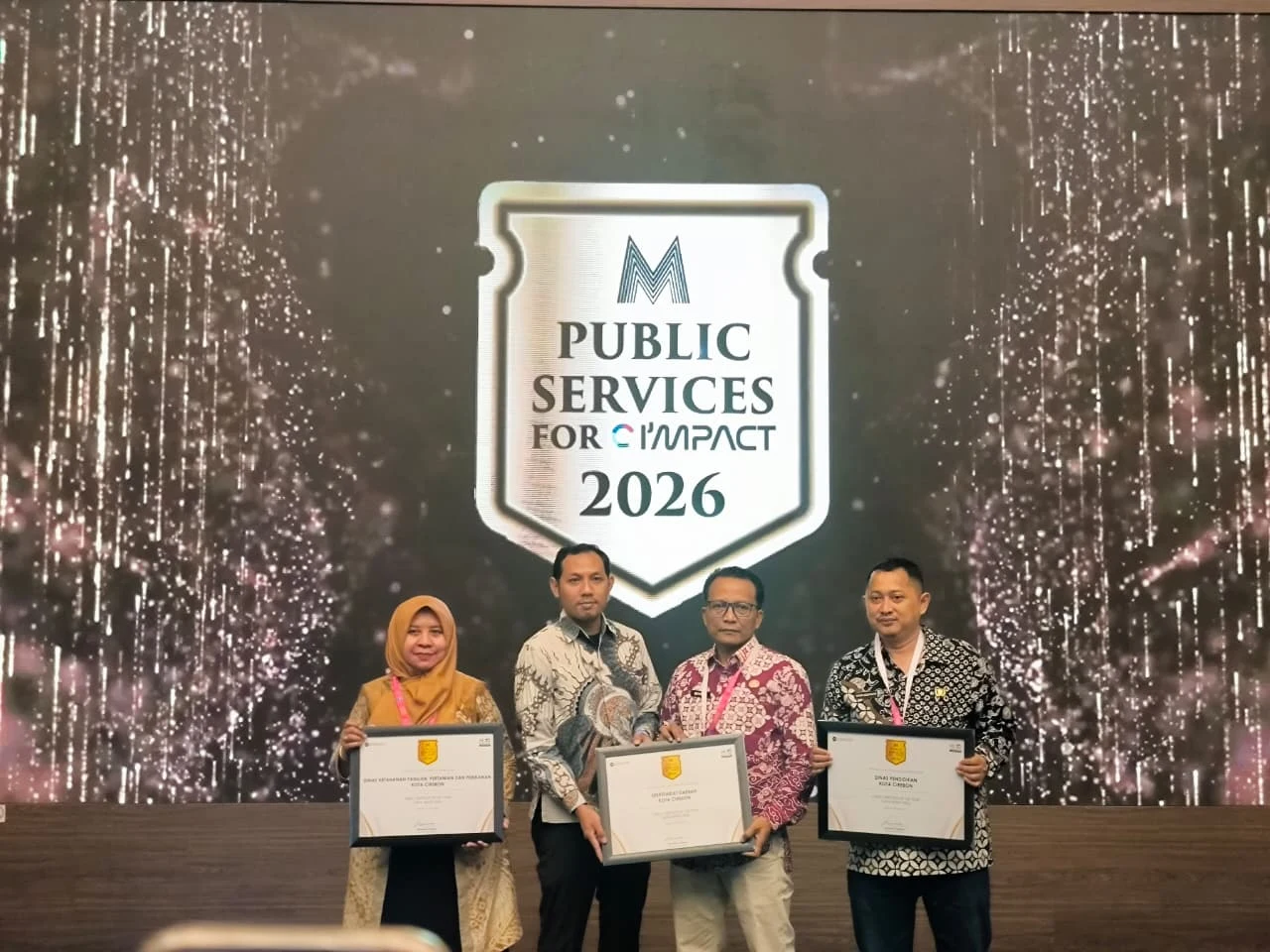 Pemkot Cirebon Kembali Raih Prestasi, Tiga Perangkat Daerah Terima Public Service Award 2026