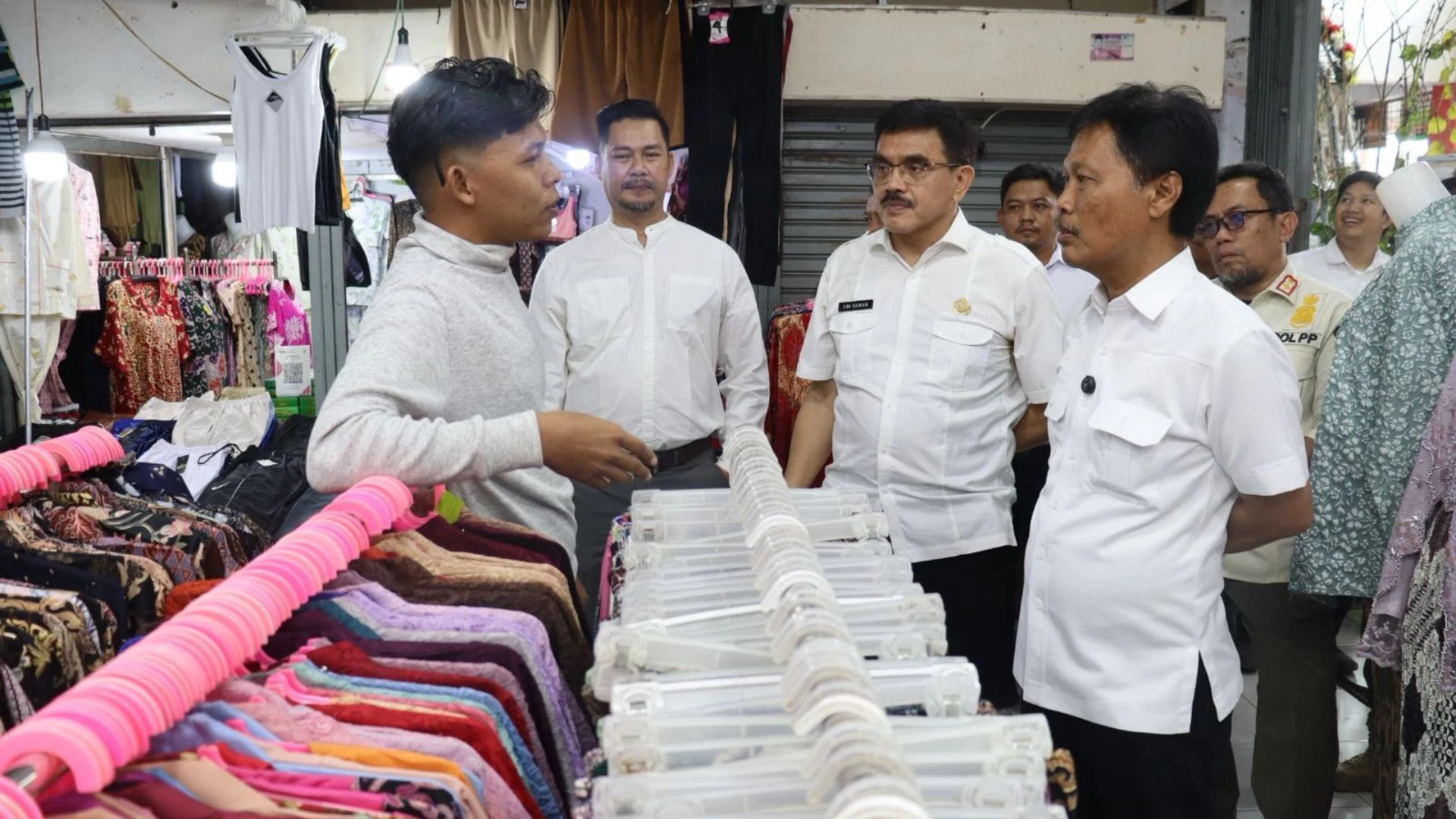 Pemkot Cirebon Siapkan Wajah Baru Pasar Pagi, Hadirkan Pusat Kuliner dan Oleh-oleh