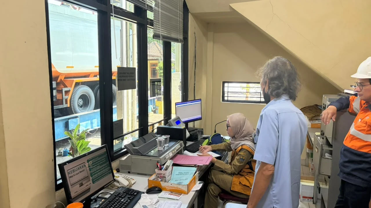 Bidang Kemetrologian Melaksanakan Pelayanan Tera Ulang Timbangan Jembatan Elektronik milik PT. Sari Agrotama Persada