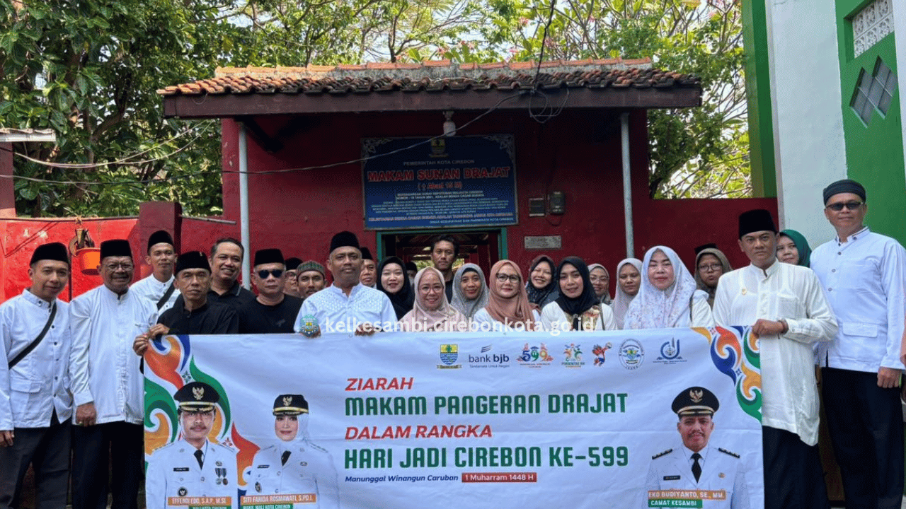 Ziarah Makam Pangeran Drajat dalam Rangkaian Hari Jadi Cirebon ke-599